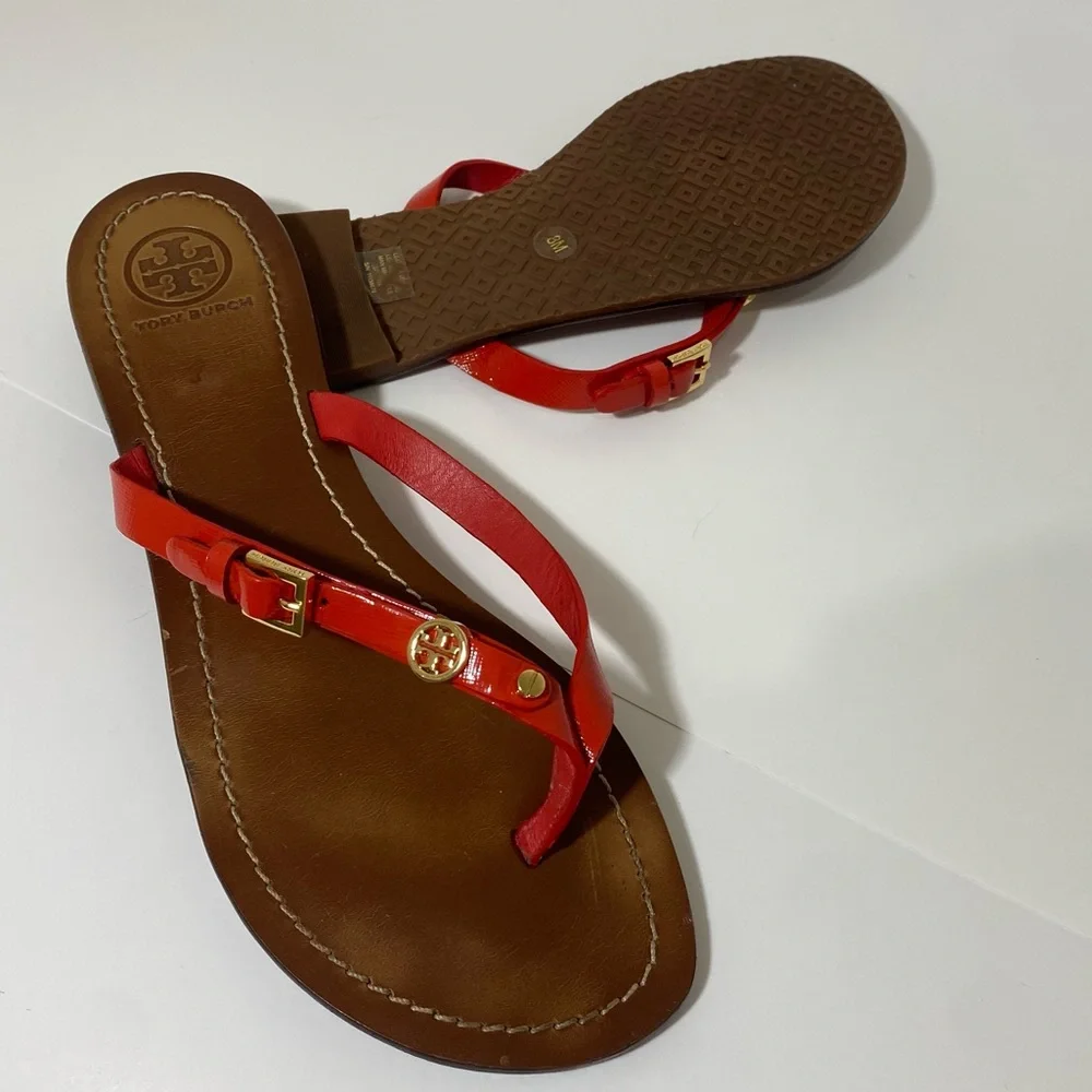 Tory Burch Women’s Flat Thong Patent Saffiano sandals Masai-Red(orange red)Sz 8 - Picture 6 of 7